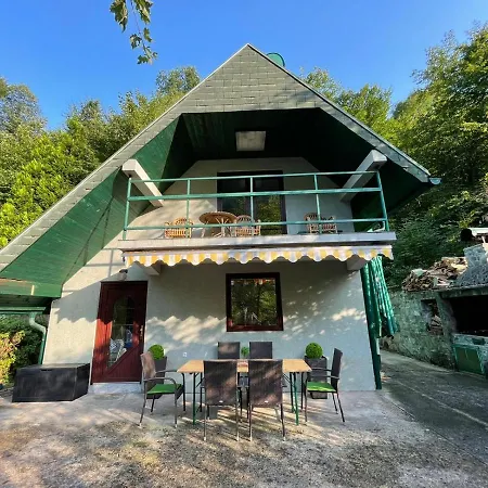 Oaza Mira Holiday home Visoko