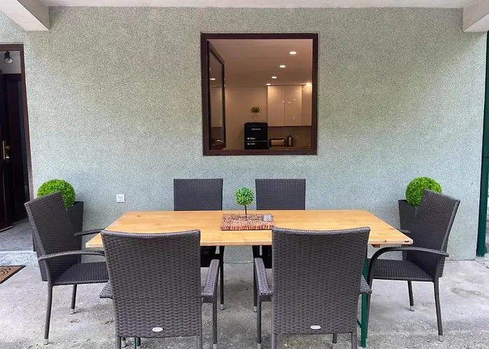 Casa de Férias Oaza Mira *